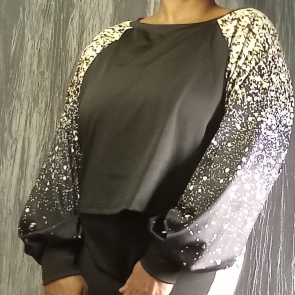 XXL (2) PIECES STRETCH PANTS AND LONG SLEEVE BLACK TOP WITH SPECKLES